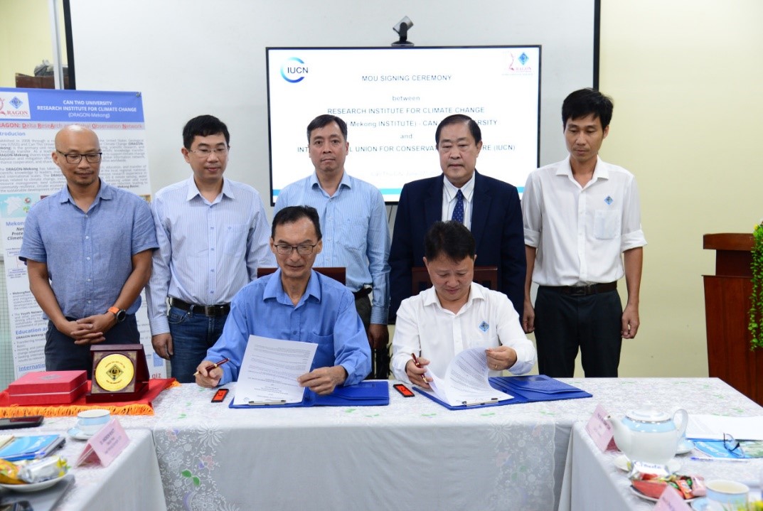 MoU Signing Ceremony between the Research Institute for Climate Change (DRAGON-Mekong) and the International Union for Conservation of Nature and Natural Resources (IUCN)