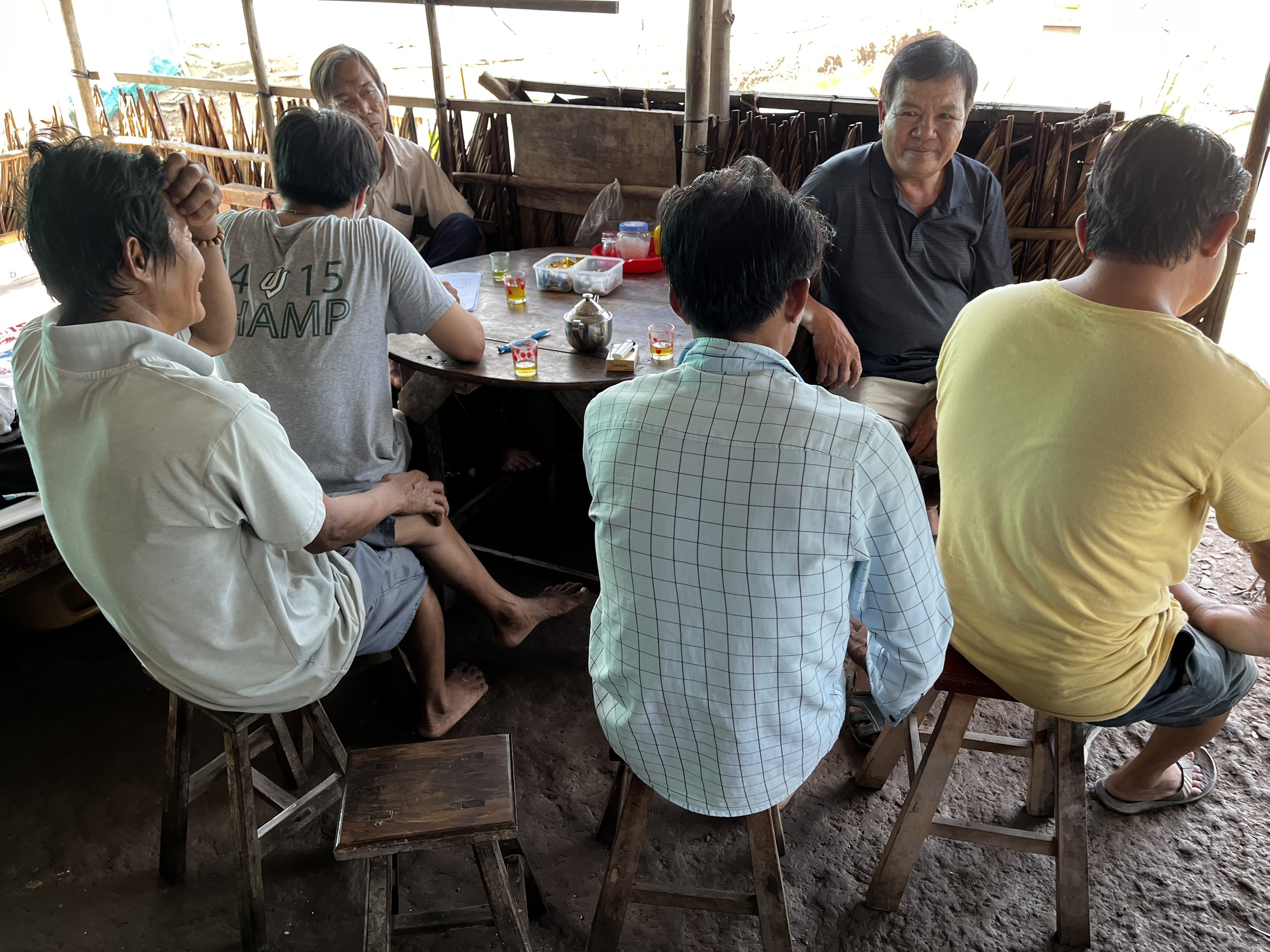 Project Building a set of Indicators to assess vulnerability due to the impact of salinity intrusion A case study in Ben Tre Province