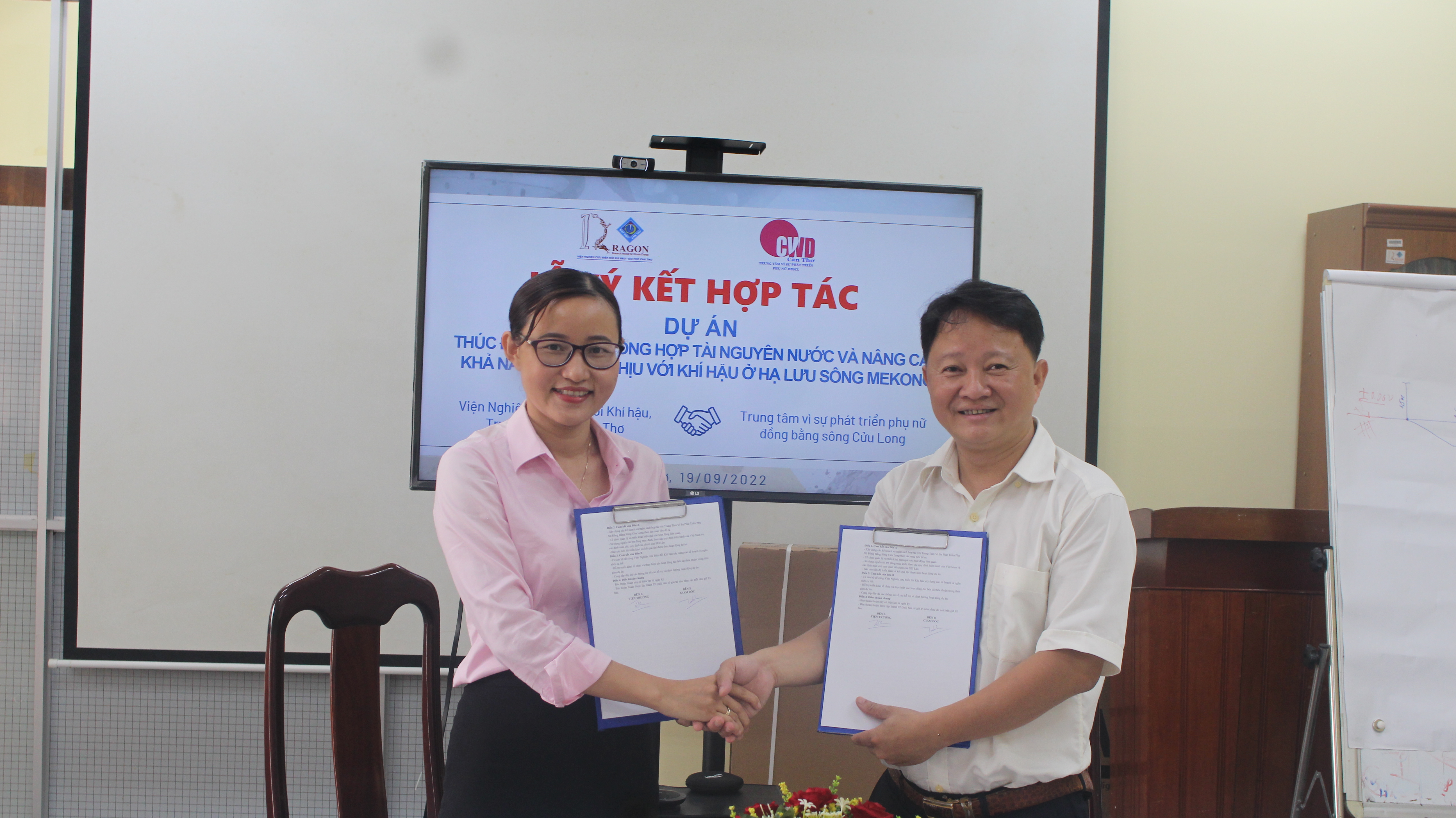 Cooperation Signing Ceremony: Implementation Of The Topic Promote Integrated Management Of Water Resources And Improve Climate Resilience In The Lower Mekong River