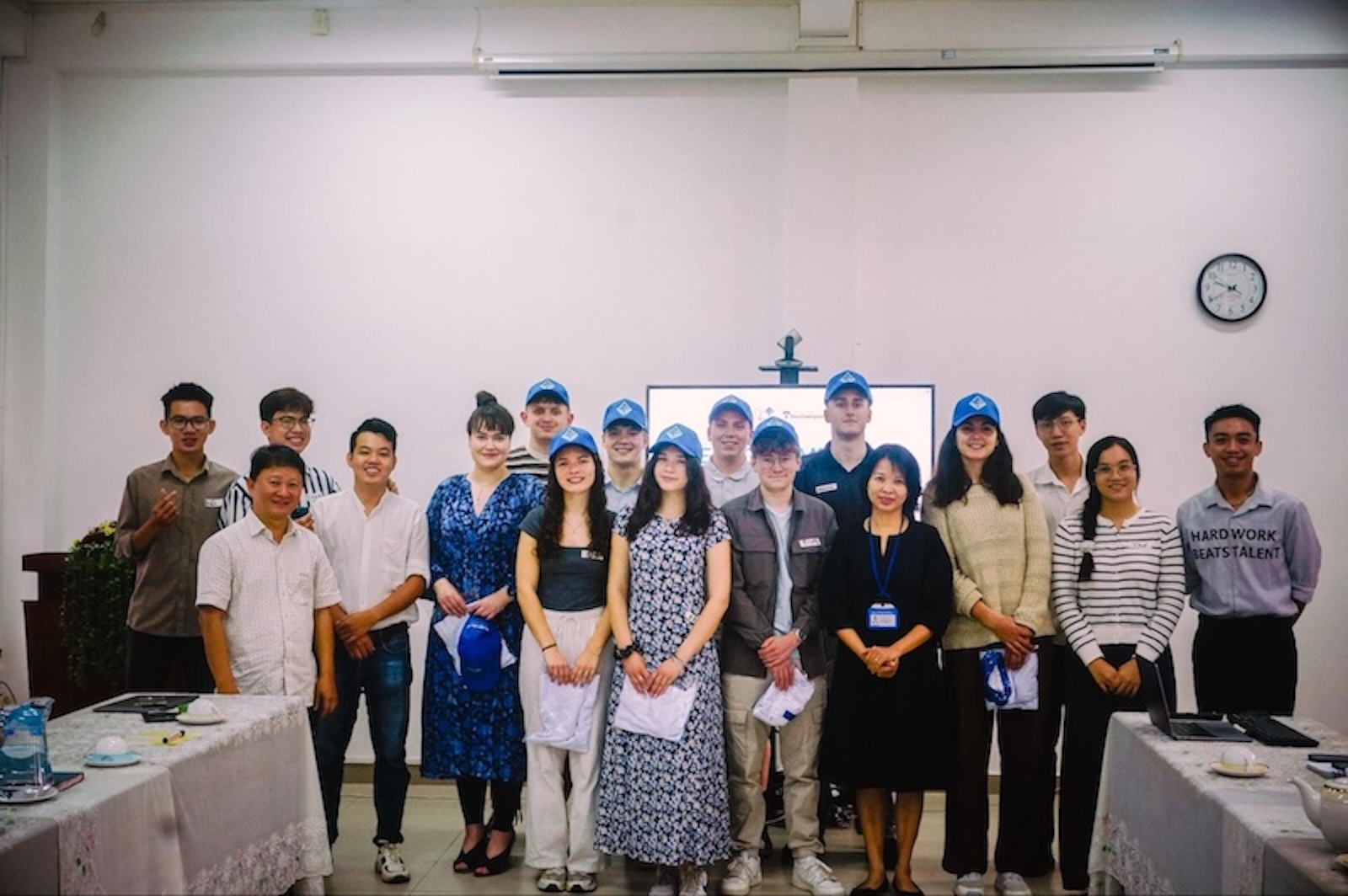 TỔNG KẾT CHƯƠNG TRÌNH TRAO ĐỔI HỌC THUẬT GIỮA TRƯỜNG ĐẠI HỌC CẦN THƠ VÀ TRƯỜNG ĐẠI HỌC SOUTHAMPTON, VƯƠNG QUỐC ANH 