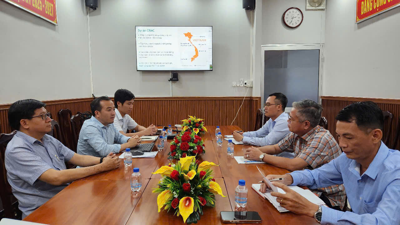 Tiếp đón đoàn công tác Viện Chuyển đổi Môi trường và Xã hội-Quốc tế (ISET)